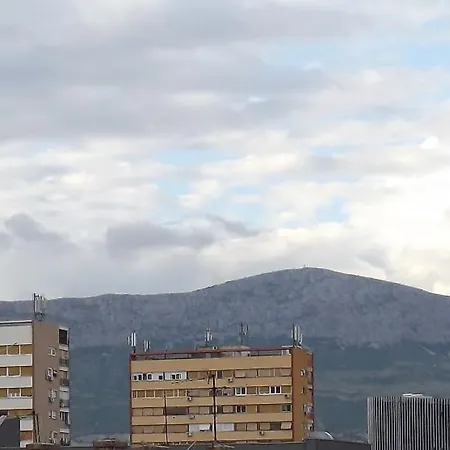 2 Сплит